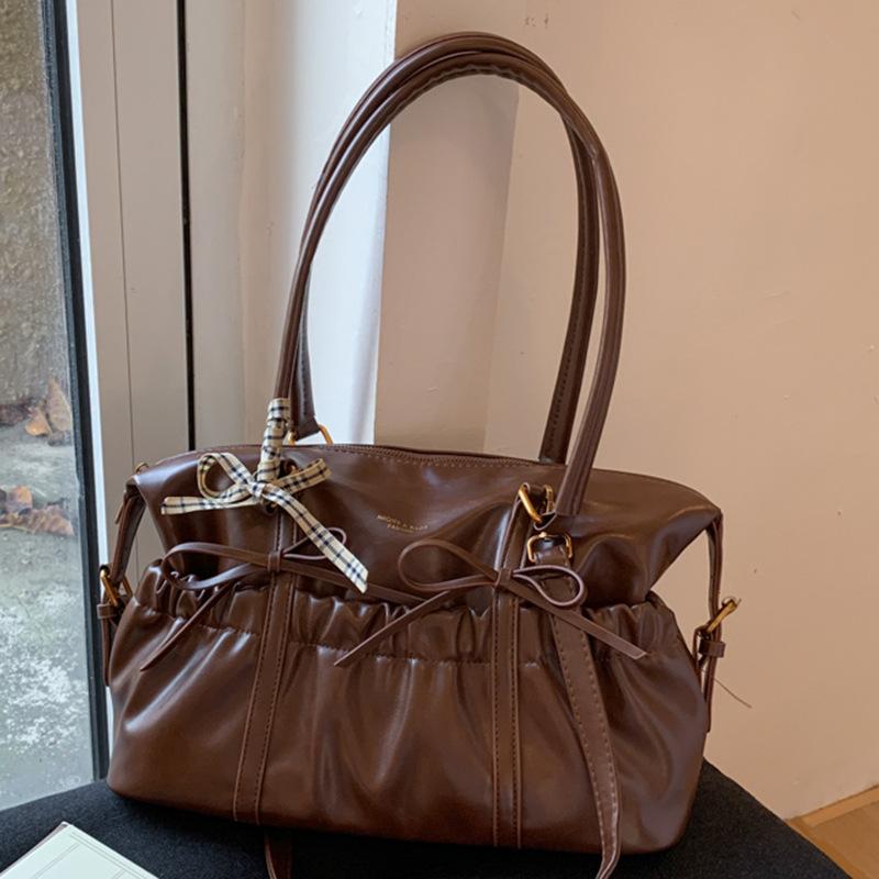 Retro pleated underarm bag women's new trendy portable bowling bag large capacity shoulder tote bag