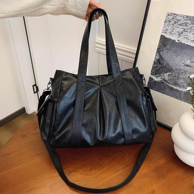 2025 Women's Retro Large Tote: Versatile Shoulder/Crossbody Bag for Casual Commute.