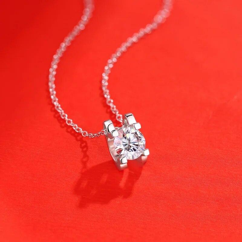 Nuovo pendente della collana di Moissanite reale da 3 carati per le donne Lady placcato 18 carati S925 argento sterling con diamanti catena al collo gioielli GRA