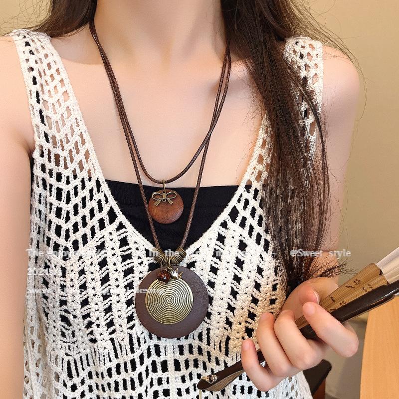 New Chinese Retro Popular Ethnic Style Necklace Women's Versatile Niche Long Sweater Chain High-end Simple Accessories