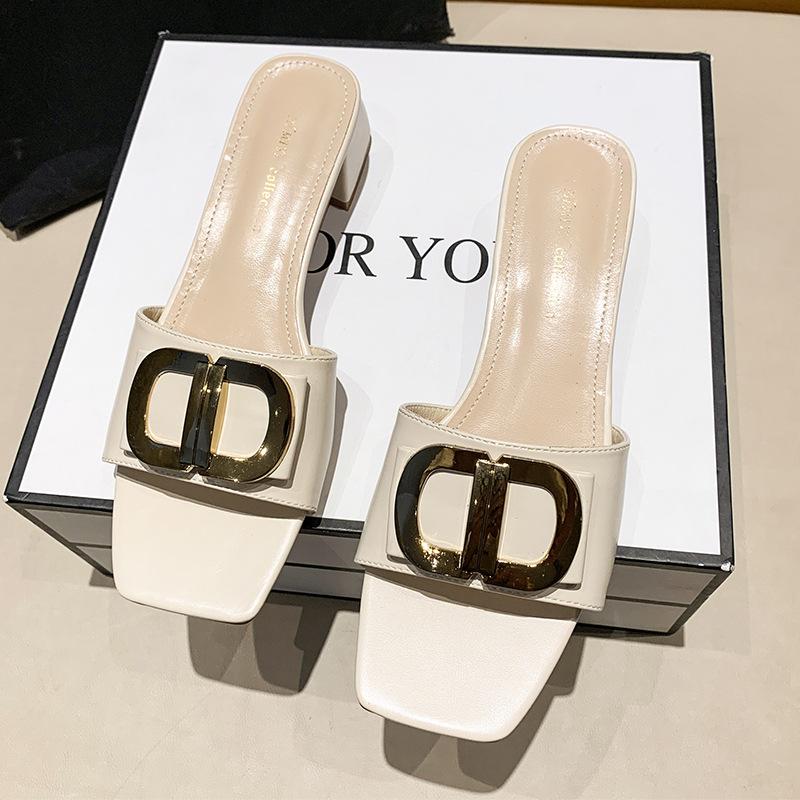 High Heels Outer Wear 2025 Summer New Korean Version Fashion Versatile Thick Heel One-word Drag Temperament French Small Heels Medium Heel