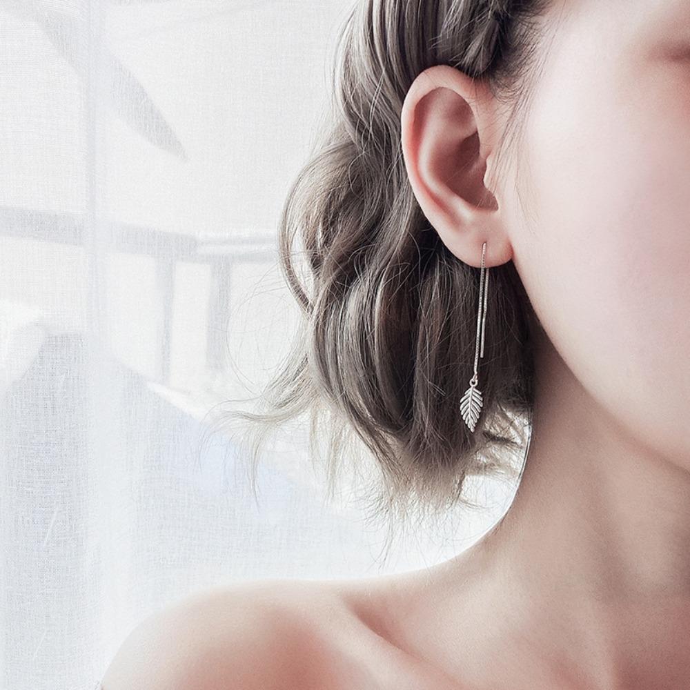 Leaf Dangle Earrings Elegant Long Drop Silver Wire Fringe Leaf Pendant Earrings for Women