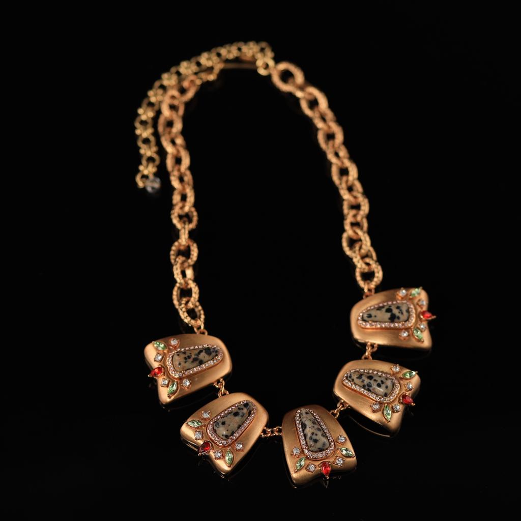 Medieval 25 Winter French Retro Suit Collection Temperament Premium Copper Alloy Stud Earrings Necklace