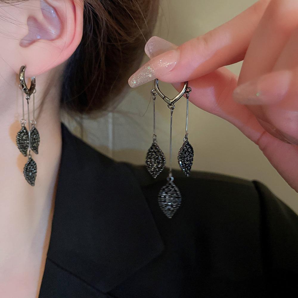

Full Rhinestone Tassel Sweet Dangle Earrings Leaf Shape Korean Style Ear Drop Female Earrings