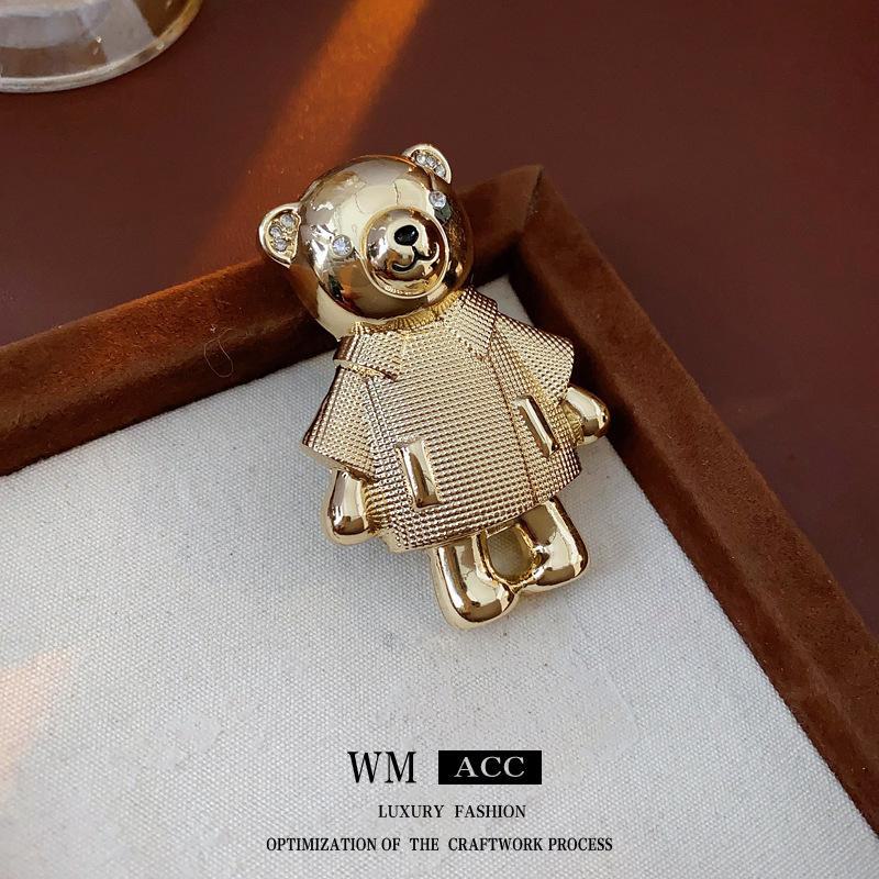Korean Style Diamond Bear Brooch - Luxurious, Exquisite, Versatile Accessory for Women