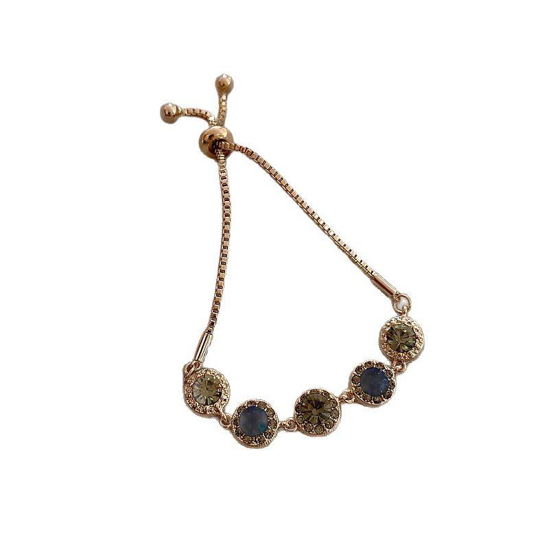 Zircon Flower Simple Niche Bracelet Light Luxury High Sense Fashion Versatile Bracelet Temperament Personalized Jewelry Women