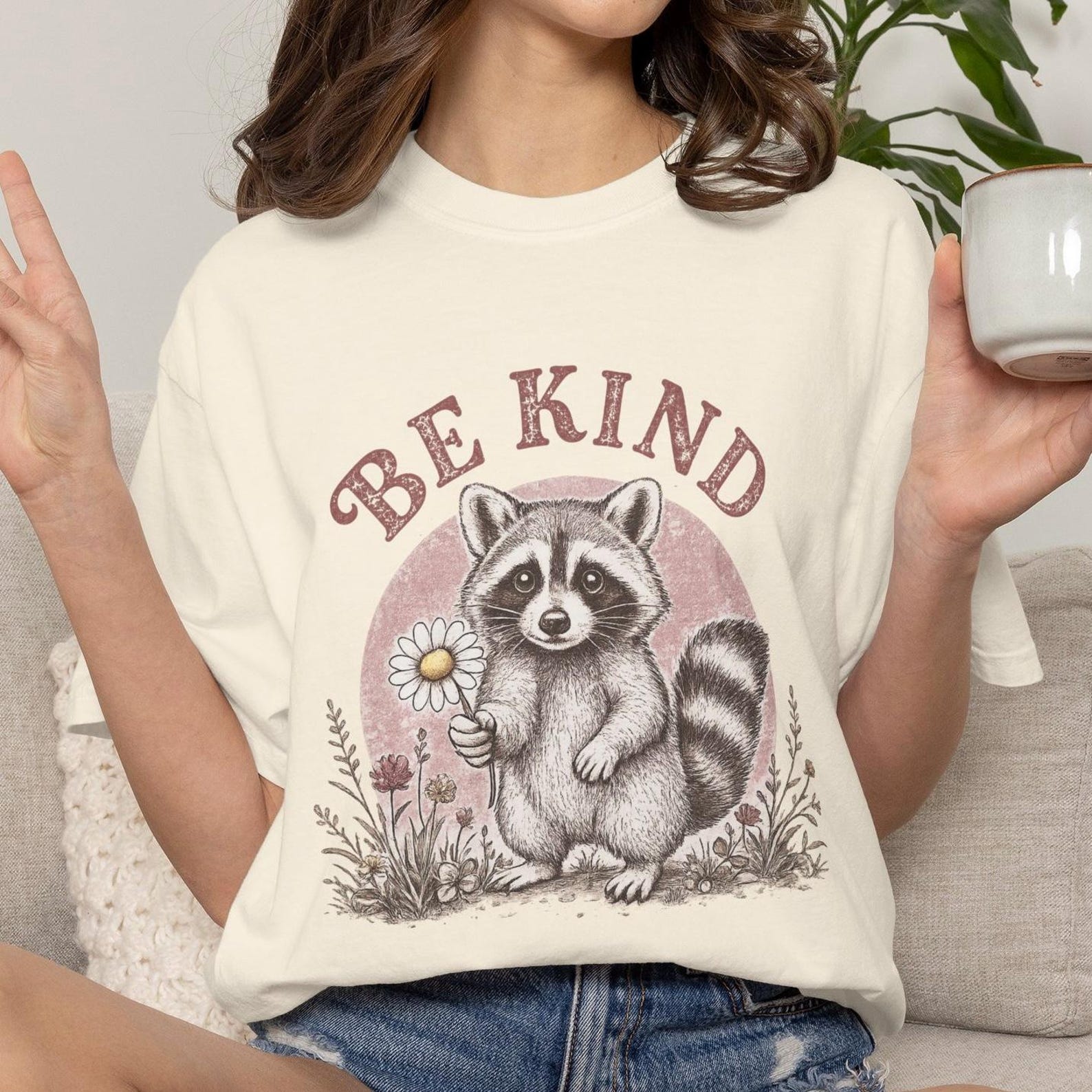 Be Kind Raccoon Shirt, Kindness Animal Tee, Vintage Daisy Graphic Tshirt, Cottagecore Nature Shirt, Kindness Matters 3XL