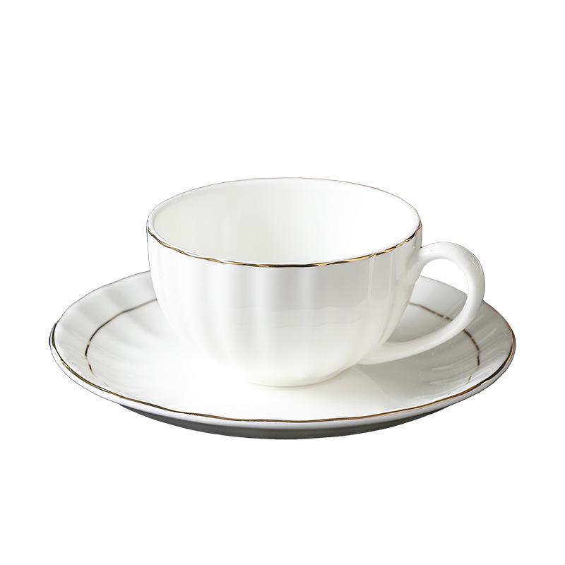 Caneca Porcelana de Osso borda dourada conjunto de xícaras de café luxo flor cerâmica xícara e pires inglês negócios Hotel utensílios de café americanos caneca