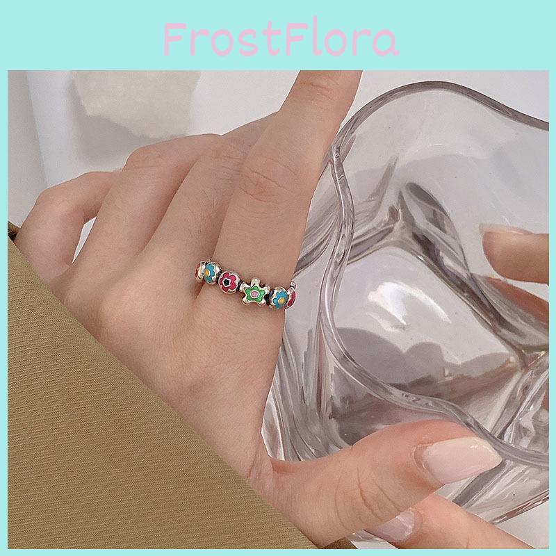 Elegant Floral Adjustable Open Ring For Women With Unique Design And Chic Fashion Aesthetic