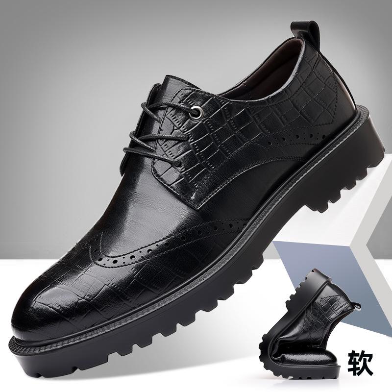 

2024 new men s formal business leather shoes men s soft-soled soft-faced men s shoes trendy office commuter wedding shoes 38