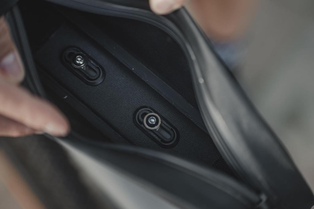 Topeak Toploader Dry 1 1 Litre Bag, Liter, Black, Black,