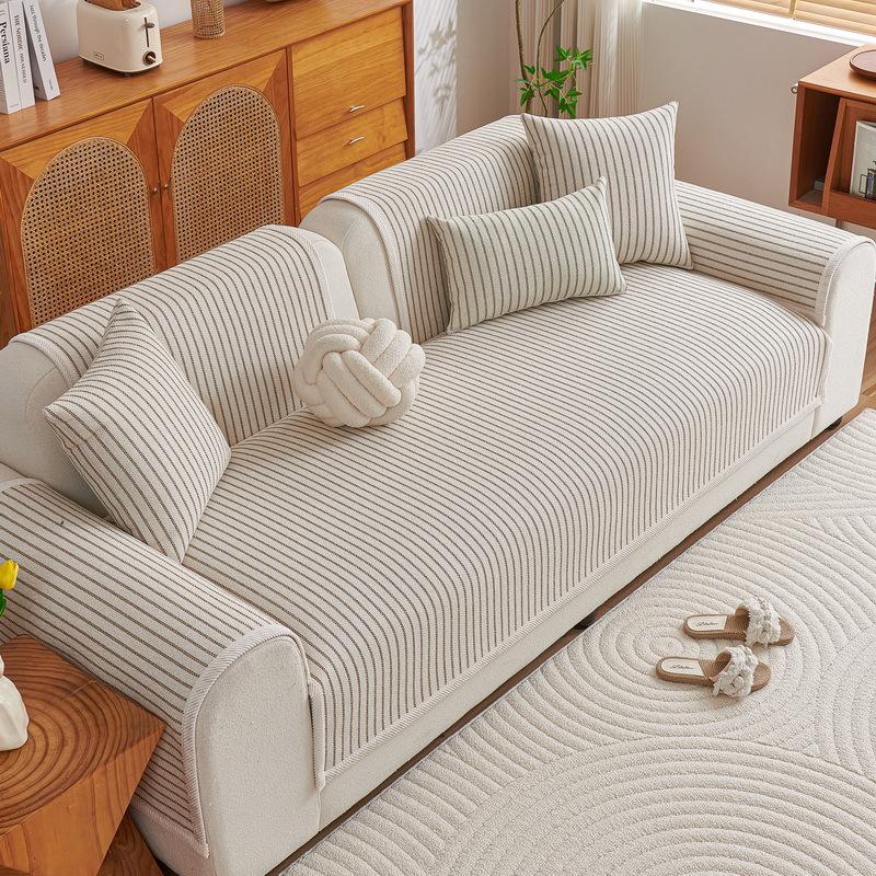 

New Light Luxury Sofa Cover Pad, High-End Sense, All-Season Universal Striped Chenille Non-Slip Seat Cushion, Summer Sofa Cover 70*70cm