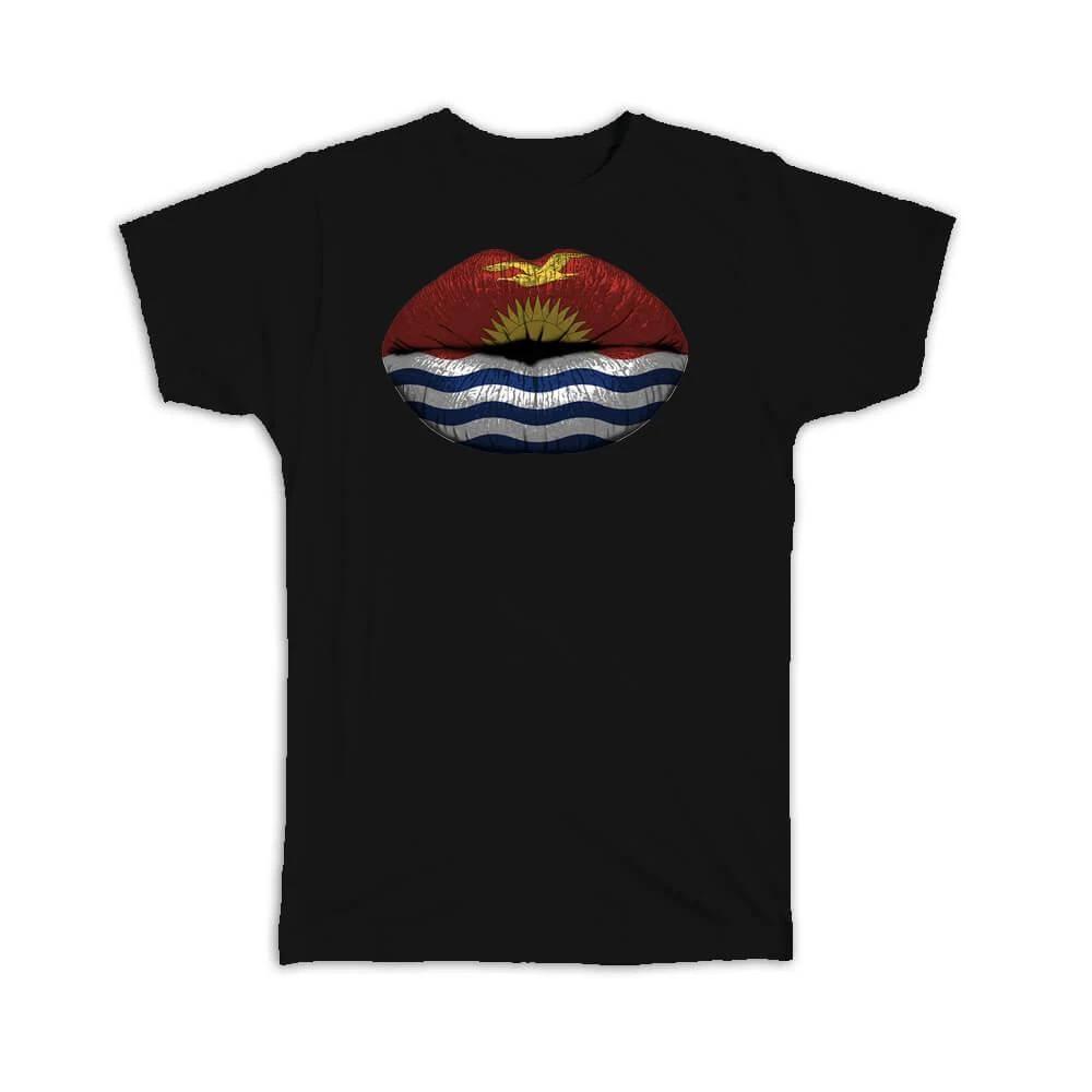 Gift T-Shirt : Lips Kittitian Flag Kiribati Expat Country For Her Women Feminine S
