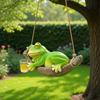 Hanging Frog Figurine, Resin Hammock Frog Ornament Holding Beer Mug, Garden Cute Frog Statue for Patio Balcony Decoration