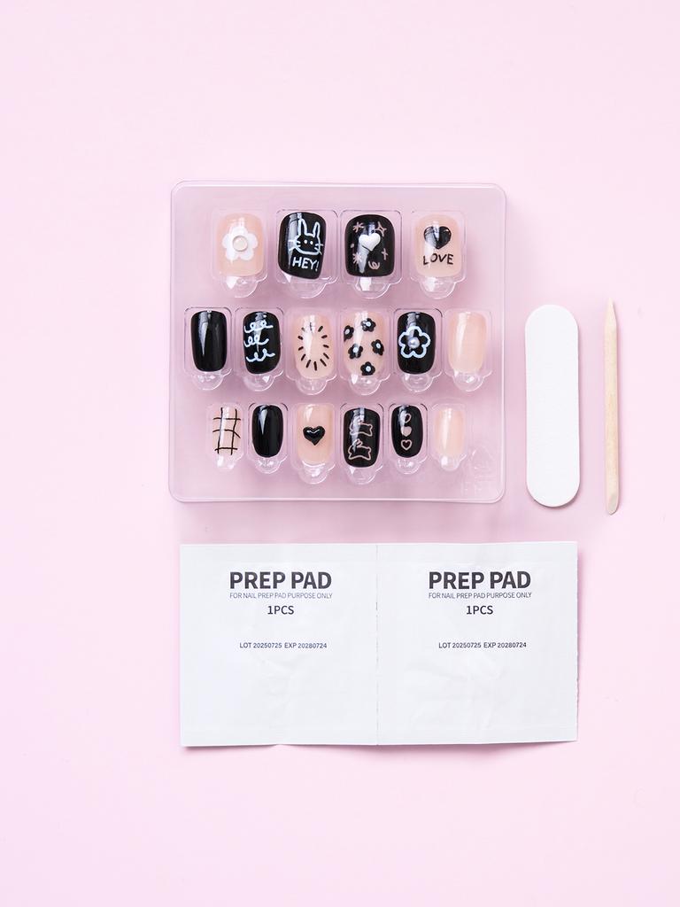 FW 25 Teeta Press-On Nail Tips #3