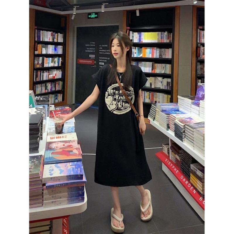 

Женское платье-футболка с короткими рукавами и разрезом, летнее, средней длины, выше колена, повседневное длинное платье 4XL чёрный