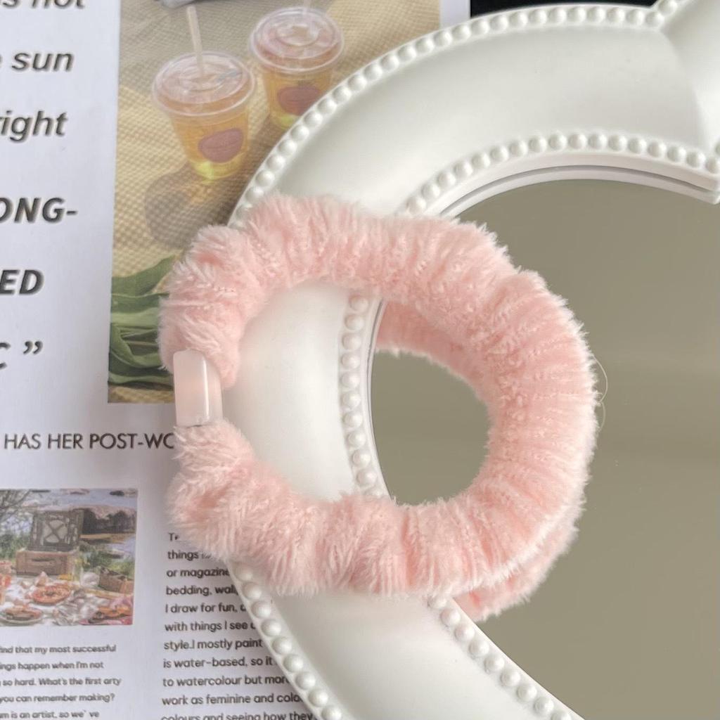 Cozy Colorful Scrunchies: Soft Autumn & Winter Candy Hair Ties, Perfect for Students