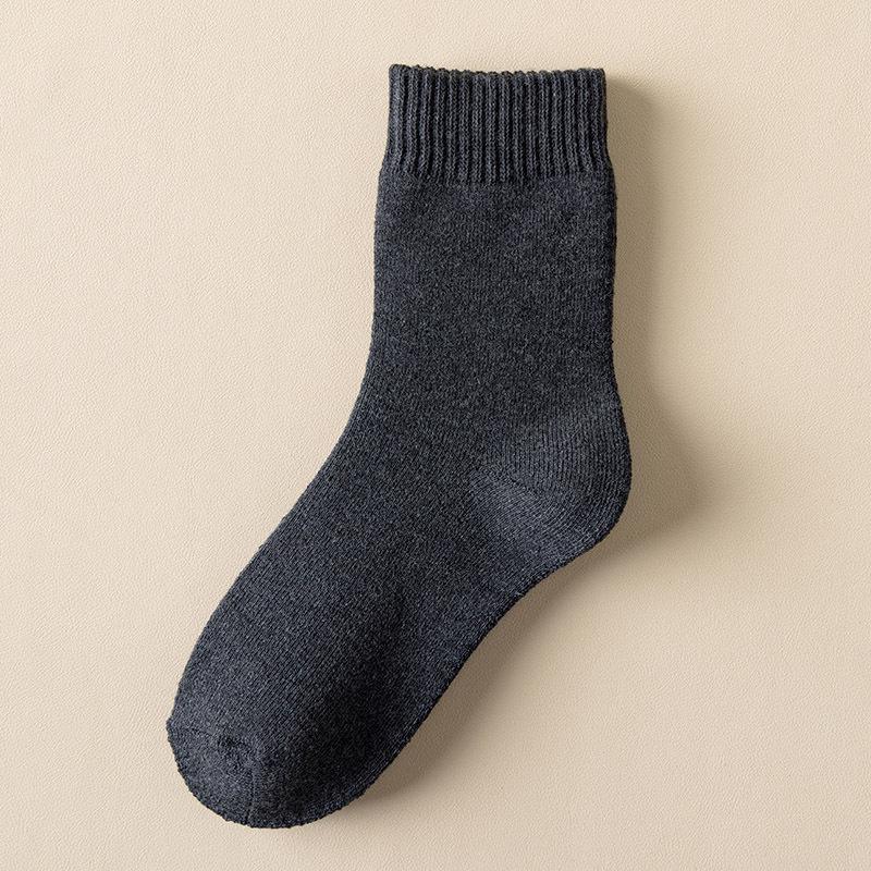 Women's Autumn/Winter Terry Socks - Velvet-Lined, Thick, Mid-Tube, Solid Color, Warm Towel Style.