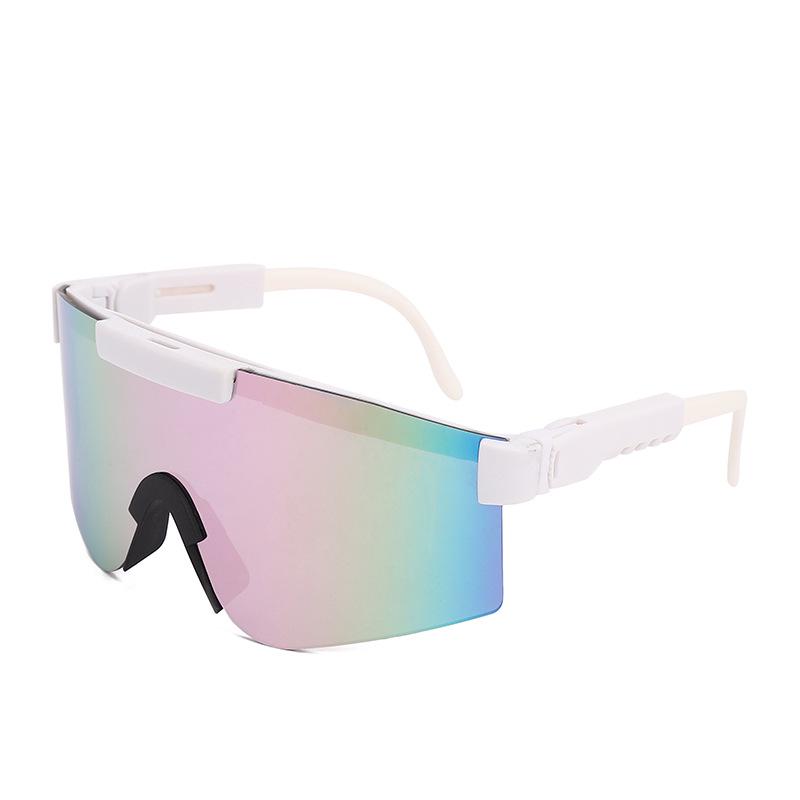 

Iridescent High-End European Sports Sunglasses for Cycling & Mountain Climbing Standard PC Lens