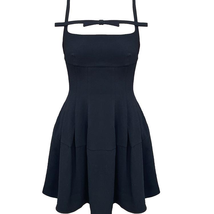 Darling Black Spaghetti Strap Bowknot Dress: Women's Sensual Design Long Skirt