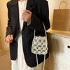 Bag exquisite hand-woven hollow personality women's handbag new imitation pearl woven shoulder messenger bag