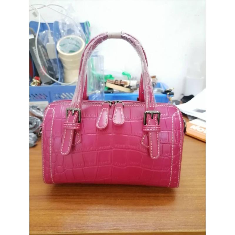 

Bags, Leather Goods, Boston Pillows, Leather Bags, Sewing Lines, Women s Crossbody Bags