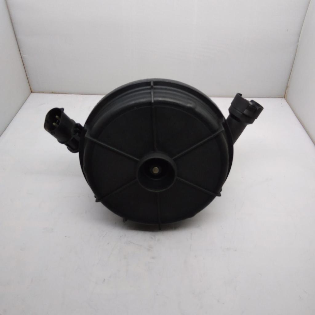 BMW E46, E60, E64, E66, E83 Air Pump 11727506210 11727571589