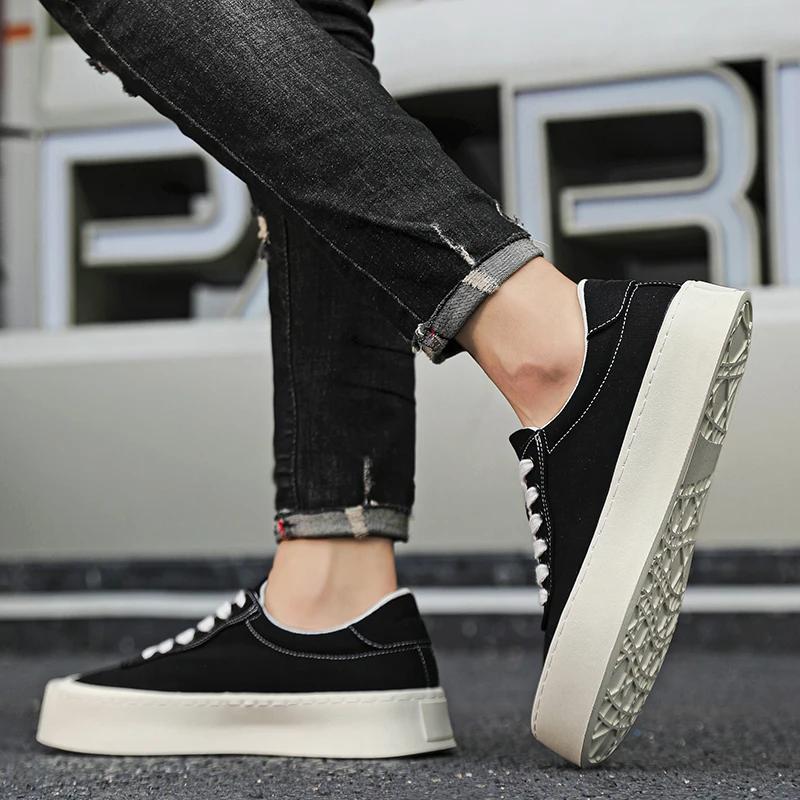 Mens Sneakers Spring Versatile Canvas Shoes Black Personalized Street Skateboarding Shoes Platform Breathable BoardShoes