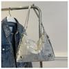 Fashion butterfly decoration personalized shoulder bag women's large-capacity casual versatile messenger bag multi-functional commuter backpack