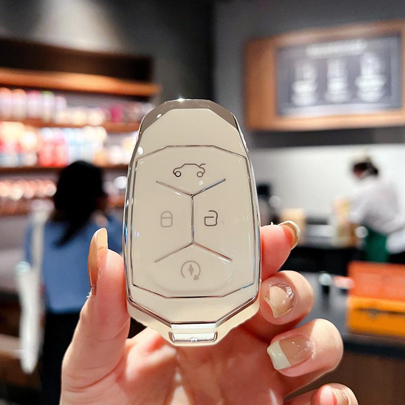 

Special Lynk & Co 03 key set Lynk & Co 01 car key bag Lynk & Co 02 car key set case ring 21 cute men and women