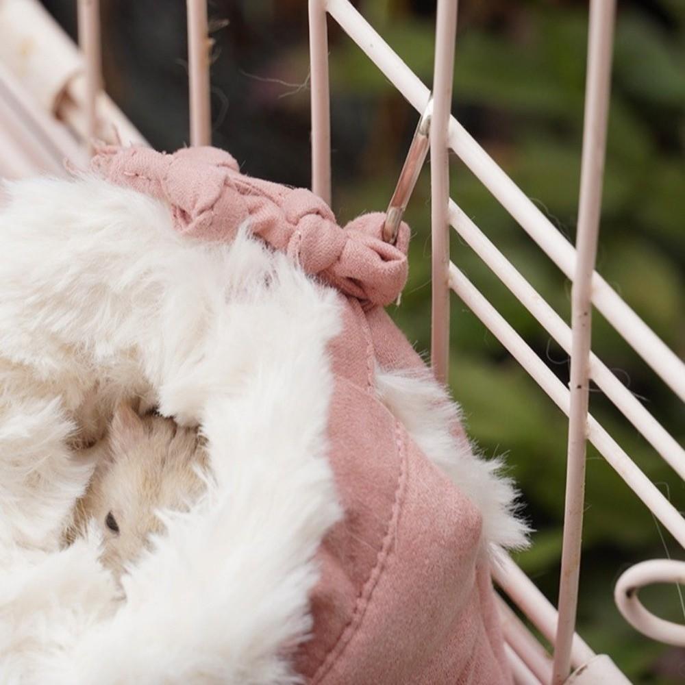 Pet Accessories Warm Hamster Sleeping Bag Comfortable Soft Hamster Plush Nest Windproof Non-slip Mouse Bed Pet Habitat