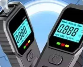 Alcohols Tester With Voice Broadcast LCD Display Breath Alcohols Analyzer Breathalyzer Drunk Driving Checkers For Personal China Mainland