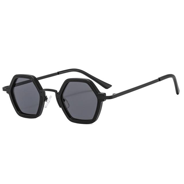 

Unisex Polarized Retro Polygon Square Sunglasses UV400 Protection Gradient Ocean Lens Punk Trendy Shades for Women Men As the picture