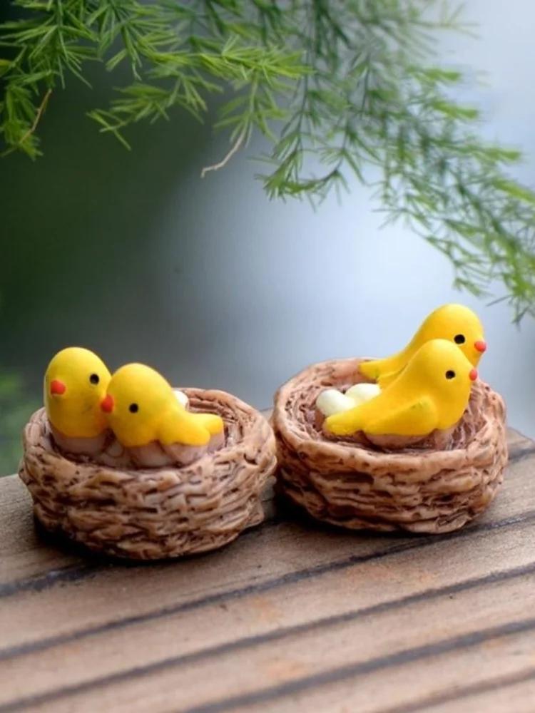 

DIY Mini Nest with Birds Fairy Garden Miniatures Gnomes Moss Terrariums Resin Crafts Figurines жёлтый