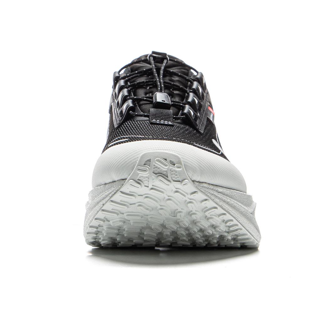 Li Ning Abrasion Resistant Low top Running Shoes Unisex Black White AZGV111-3