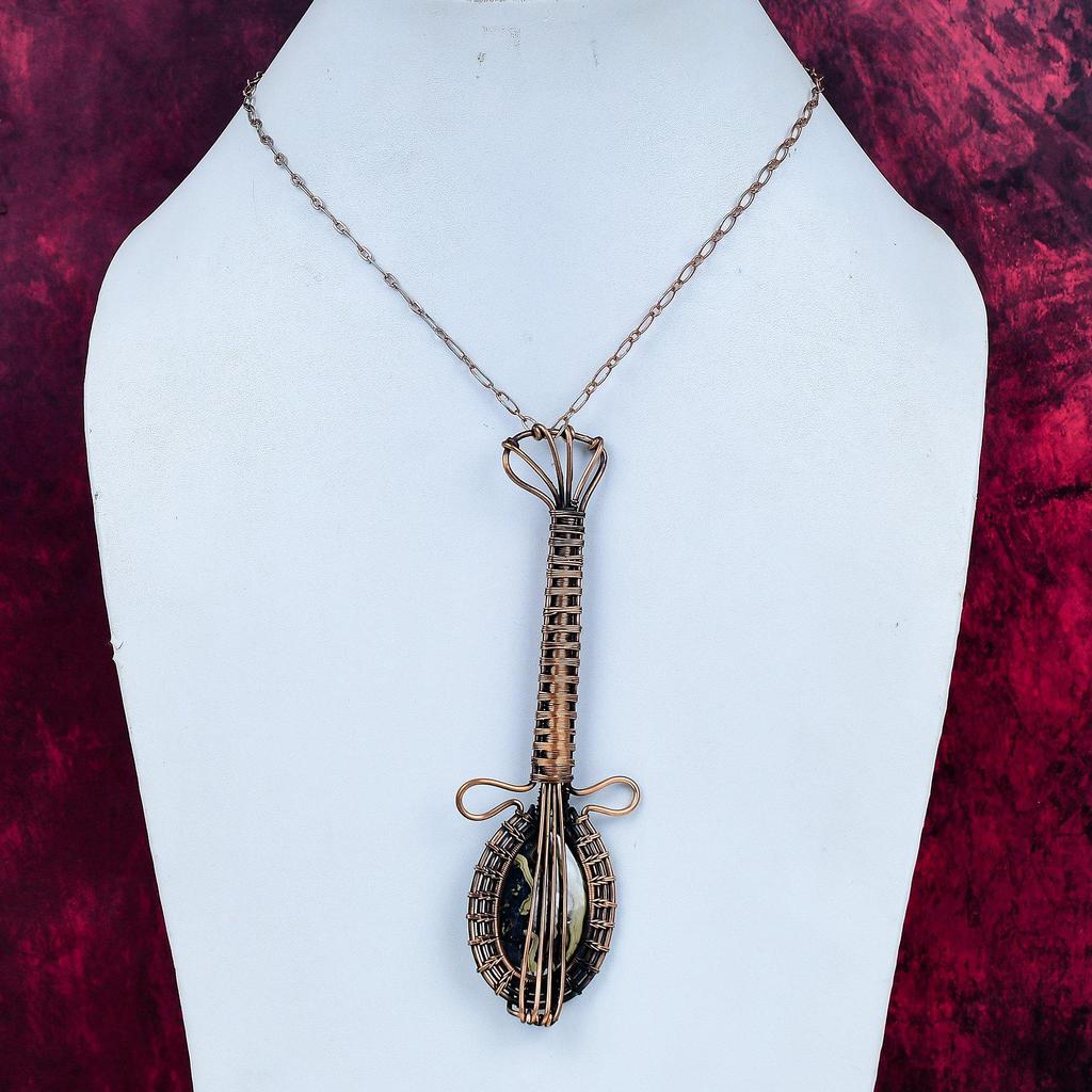 Colgante Schalenblende Alambre de Cobre Envuelto Colgante de Guitarra Joyería Decente con Piedras Preciosas