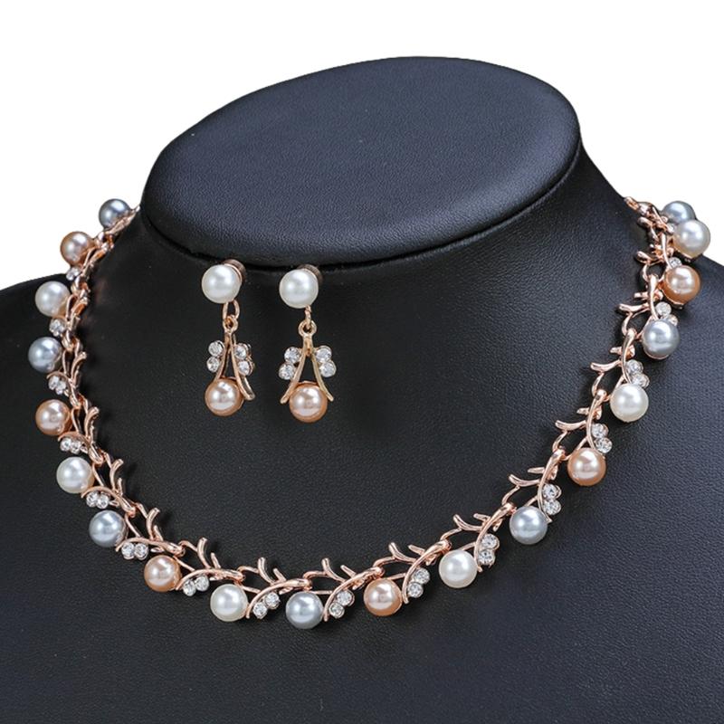 

Fashionable Pearls Jewelry Accessory Set Featuring Necklace Earrings Portable Accessory for Special Occasions Use