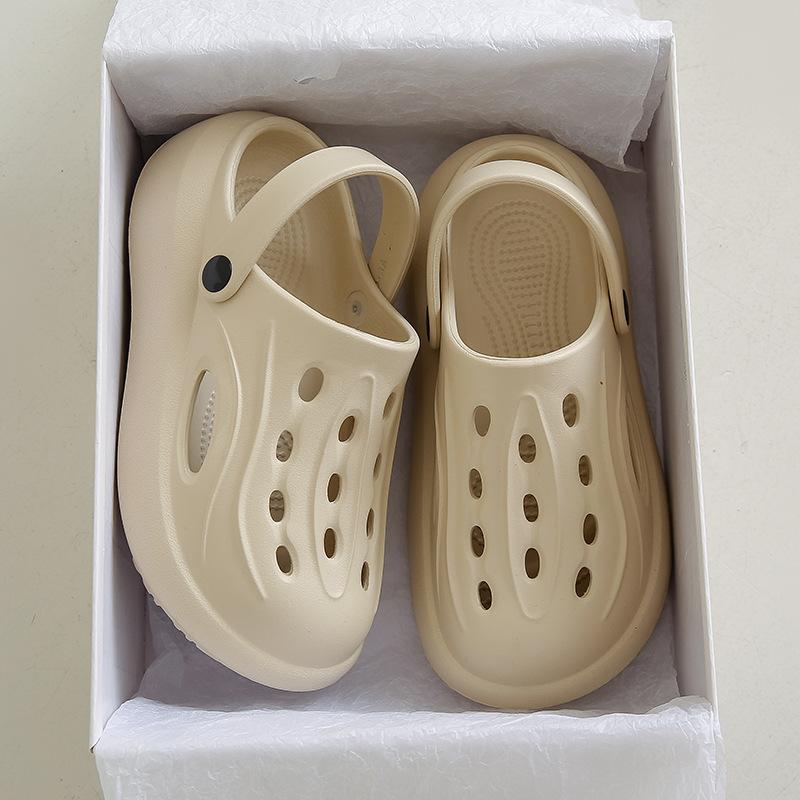 

Новые летние прохладные тапочки женские на толстой подошве с закрытым носком универсальные туфли с отверстиями удобная мягкая подошва повседневные полушлепанцы 1 43-44 хаки