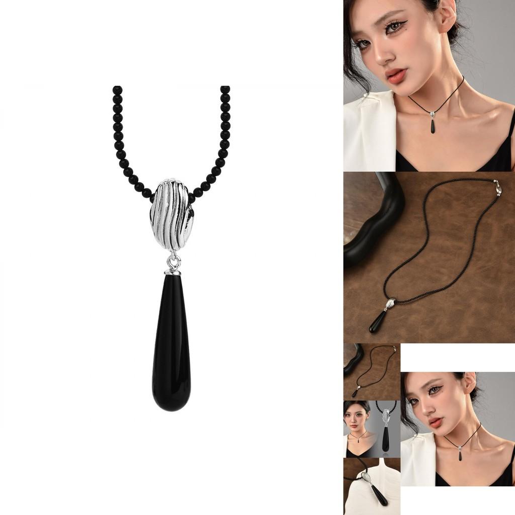 Unique Black Onyx And Pearl Necklace Featuring Elegant Geometric Design For Women