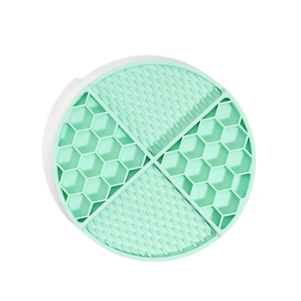 Honeycomb Pet Slow Food Bowl Pet Utensil Slow Food Pad Dog Suction Cup Silicone Licking Pad Anti Choking Slow Dog Licking Pad