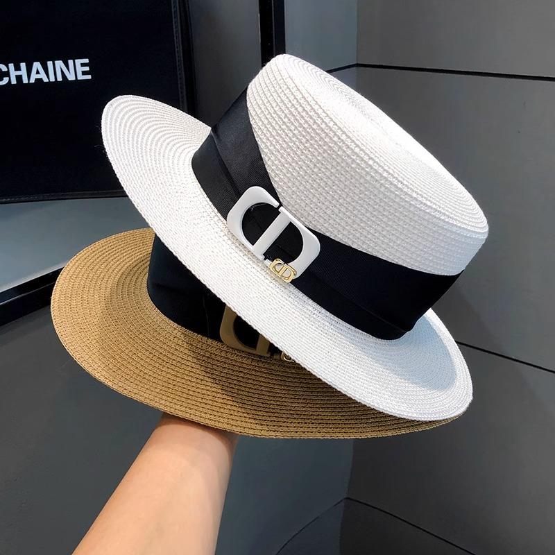 Hat Women's Summer Shade Sunscreen Flat Top Celebrity Top Hat Seaside Fashion Sun Hat New High-end Straw Hat