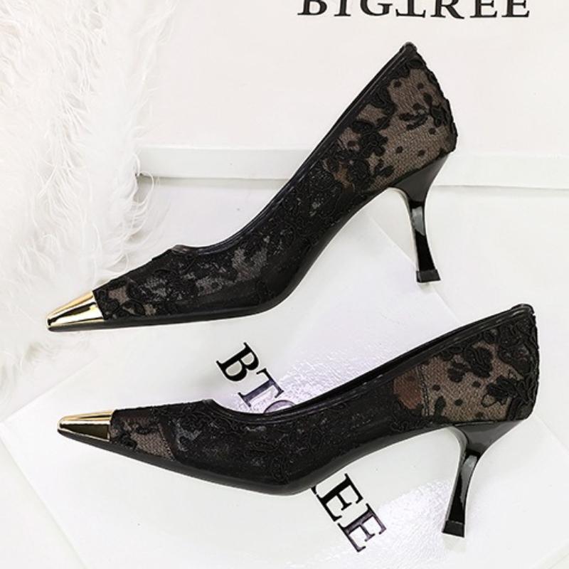 Fashion Summer Women Sexy 7cm High Heels Mesh Sandals Burgundy Pumps Lady Lace Breathable Scarpins Office Party Stripper Fetish Shoes