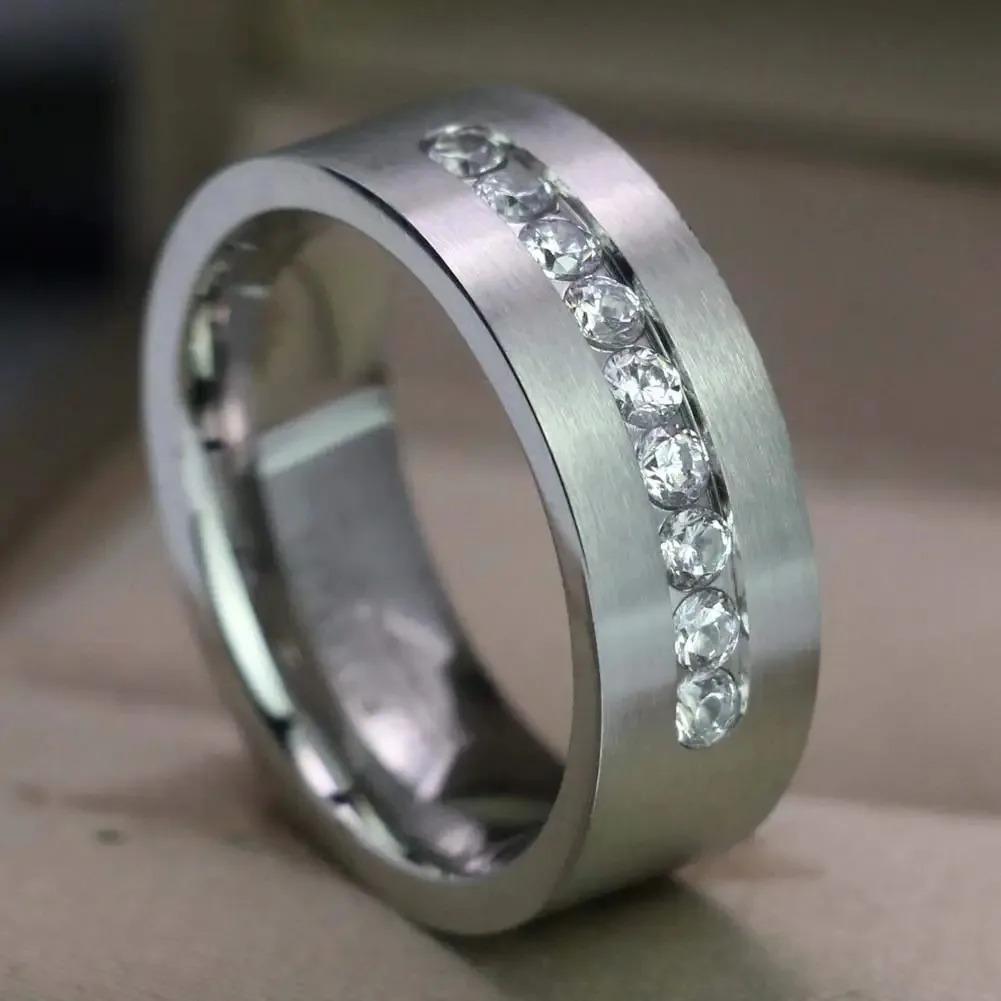 Inele de Cuplu Pentru Femei Inimă Strasuri Inele cu Zirconiu Set Inel Simplu CZ Oțel Inoxidabil Bărbați Bijuterii de Nuntă Pentru Iubit Cadouri