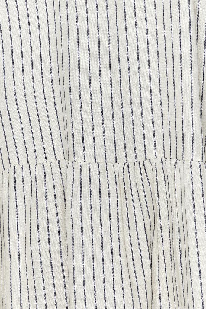 Modisches, lässiges, ärmelloses, fuchsiafarbenes, plissiertes Strick-Midikleid mit Gürtel für Damen