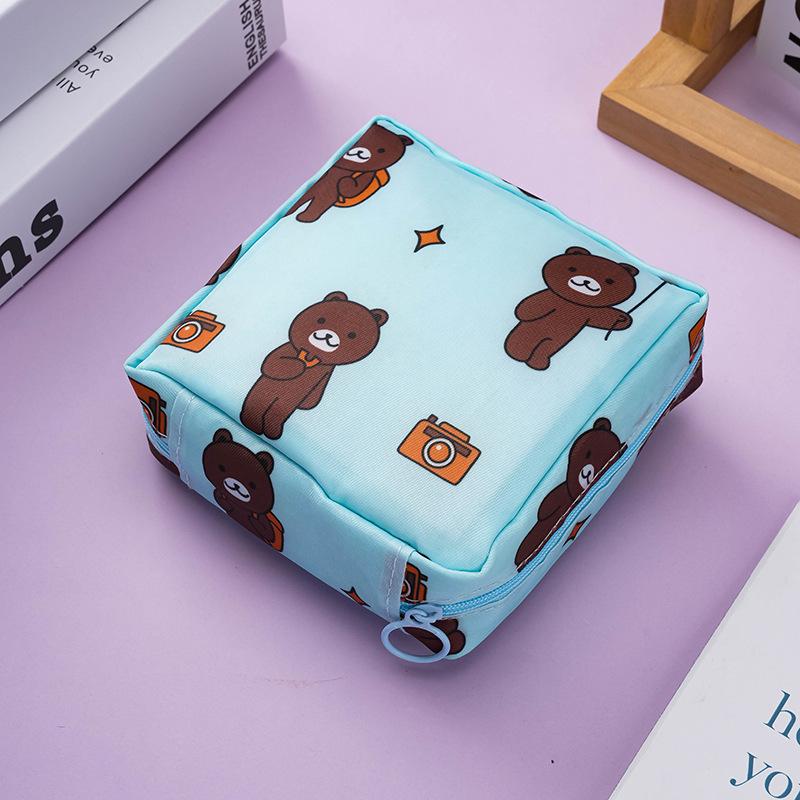 There Are 4 Color Options Available: Cartoon Sanitary Pad Storage Bag, Portable Girl's Menstrual Pouch, Large-capacity Small