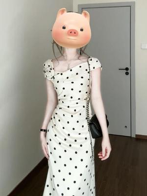 French Temperament White Polka Dot Dress Women's Clothing Summer 2026 New Three-dimensional Flower Waist and Hip Dress