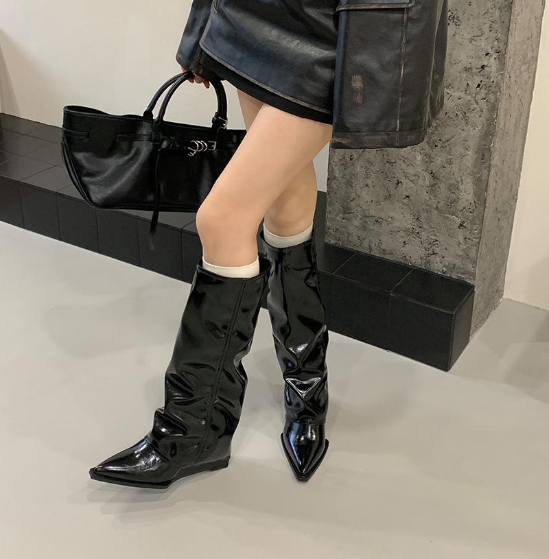 2025 new patent leather knight boots but knee boots stacked boots retro pointed autumn and winter fashion