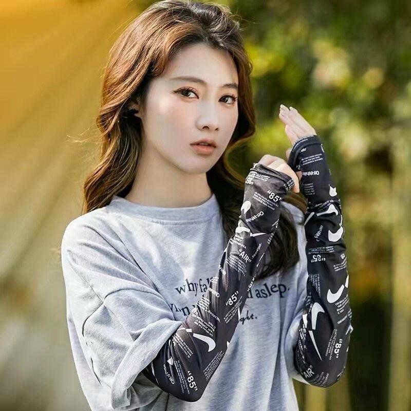 Paisley UV Protection Face Mask and Neck Guard for Men & Women - Perfect for Spring, Summer Cycling & Driving