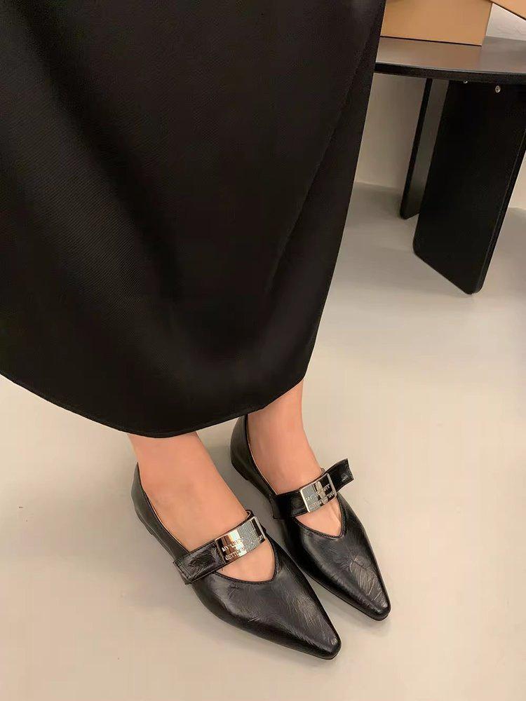 TK Plus Size Low-Cut Pointed Toe Flat Women's Shoes in Black or Burgundy Synthetic Leather