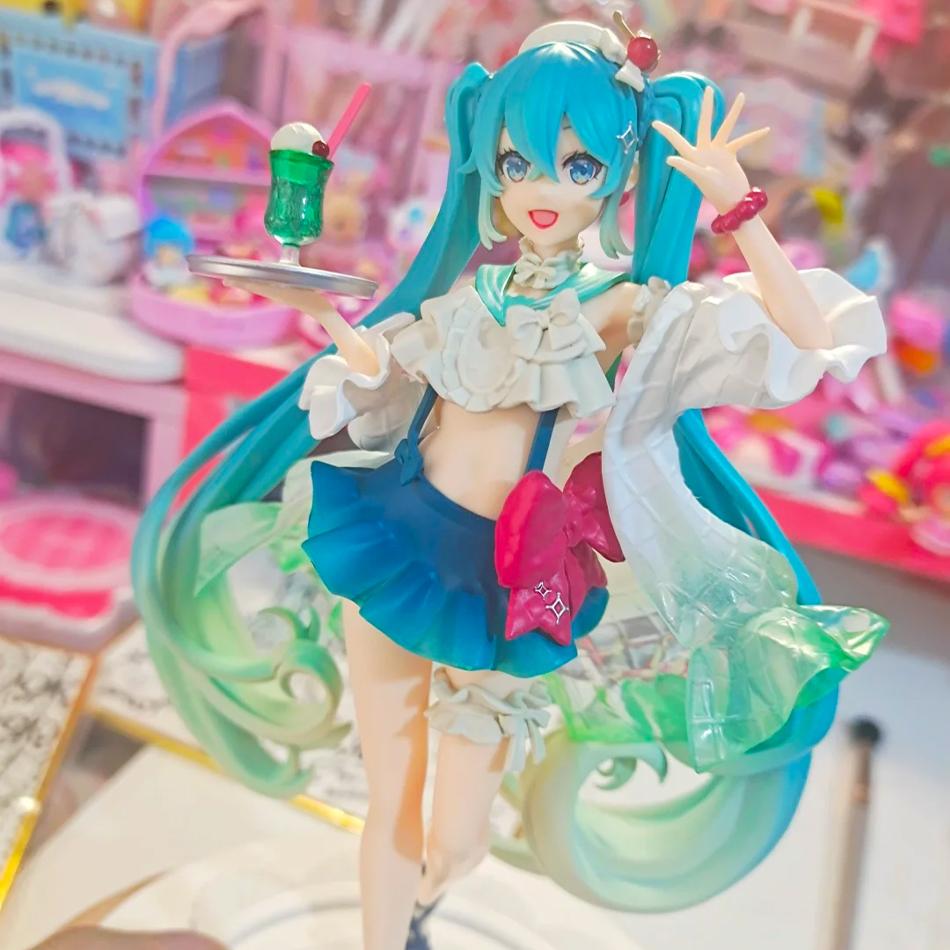 18CM Anime Hatsune Miku Figure Sweet Sweets Melon Soda Float Standing Figure Cute Toy Gift Collection Aciton Figure PVC Dolls